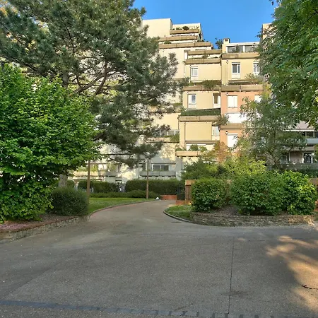 Chic And Spacious Apart Amaizing Terrace Courcouronnes